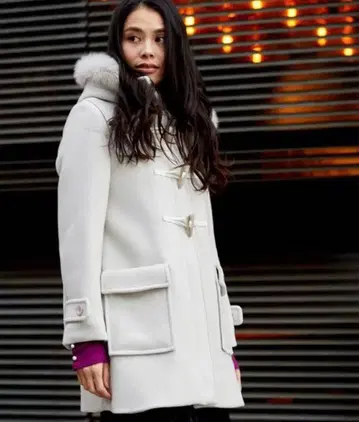 STUDIOUS 벌키 코쿤 퍼 더플 코트 화이트