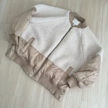 H&M 보아 새틴 배색 점퍼 블루종