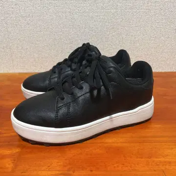 핏핏 블랙 스니커즈 통굽 22cm