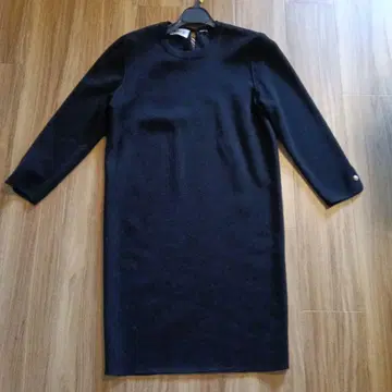 블랙 긴팔 울 100% 원피스 이탈리아제