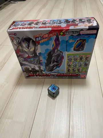 울트라맨 데커 DX 변신 벨트 세트