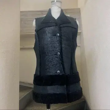 문배트 무스탕 베스트 블랙 양가죽 MOON BAT