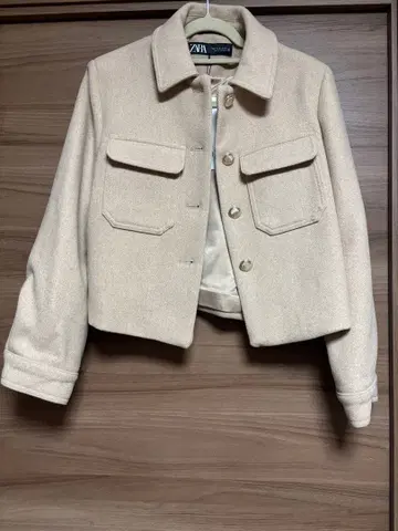 ZARA 베이지 피코트 M 사이즈