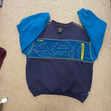 FUBU 그래픽 맨투맨