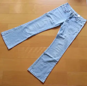 플레어 데님 팬츠 데님 팬츠 스타일리시 인기 무료배송 배송비 포함