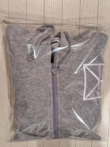 미착용 CNBLUE/ 용화 Summer Calling 후드티