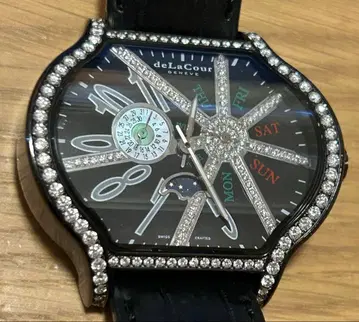 새상품급 deLaCour 시계