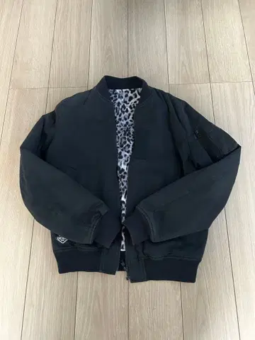 클럭 CLUCT MA-1 자켓 리버서블 레오파드 무늬