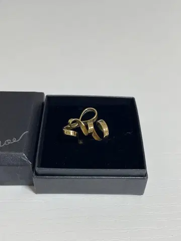 작가 moe 1점 놋쇠 반지 섬광