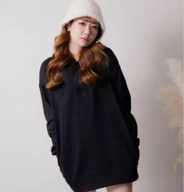 LIP SERVICE 립서비스 CHERI 엠보싱 맨투맨 후드티