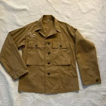 45R. 새상품급 워크 셔츠 작은 꽃 자수