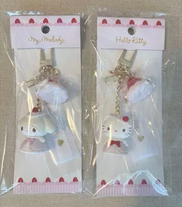 산리오 딸기 휘핑 케이크 키링 키티 마이멜로디