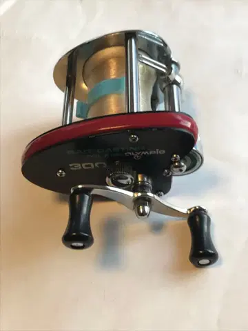 올림픽 베이트 캐스팅 낚시릴