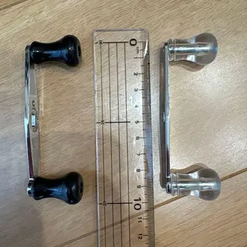 베이트 낚시릴용 핸들 2개 세트 앰버서더