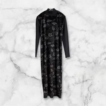 MAGENTA 블랙 꽃무늬 벨벳 롱 원피스