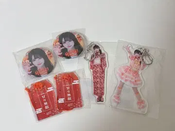 iLiFE! 코구마 마무 ONELiFE! 복권 아크릴 키링 캔뱃지 세트