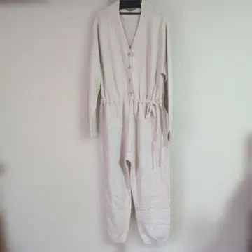 에트레토쿄 니트 올인원