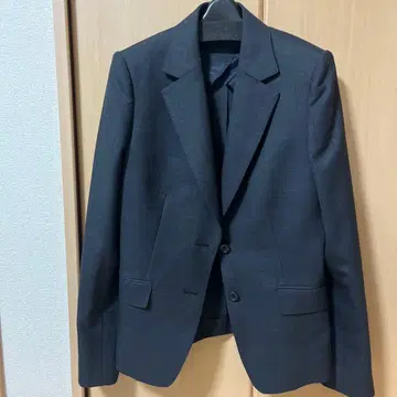 다크 그레이 테일러드 자켓