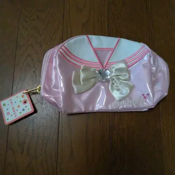 SWIMMER 세일러 파우치