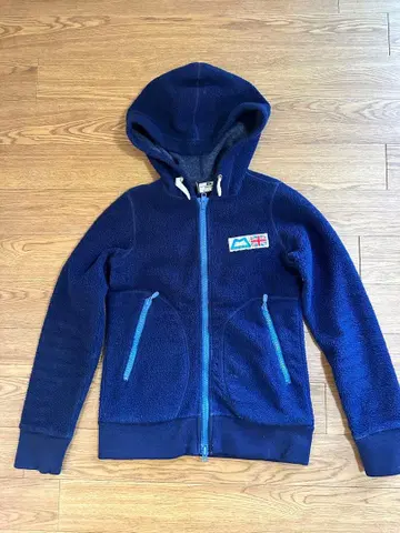 마운틴 이큅먼트 울 후디