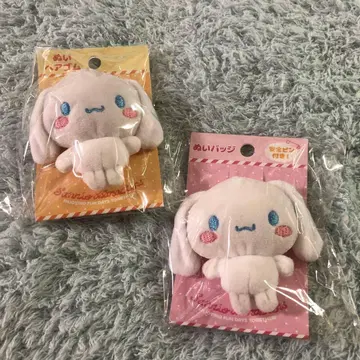 시나모롤  머리끈  배지 전신