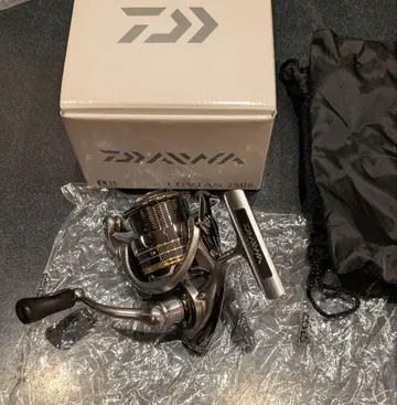 새상품급 다이와 12 루비아스 2506 REALFOUR