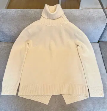 DeuxiemeClass 아이보리 터틀넥 니트