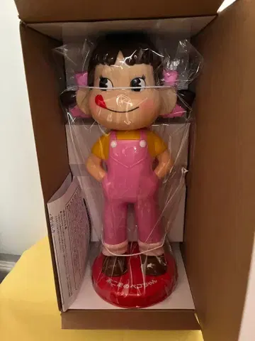 후지야 페코짱 고개 흔드는 페코짱 인형 핑크 오버롤