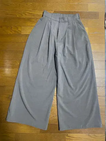 CLOCHE 그레이 와이드 팬츠