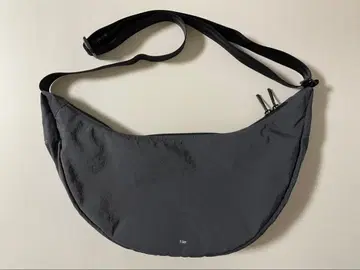 Filer 블랙 숄더백