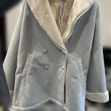 [ axes femme ] 스카이블루 인조 모피 더블 브레스트 자켓