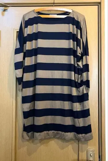 새상품급 나나톤 NANATONE님의 오리지널 보더 원피스 튜닉