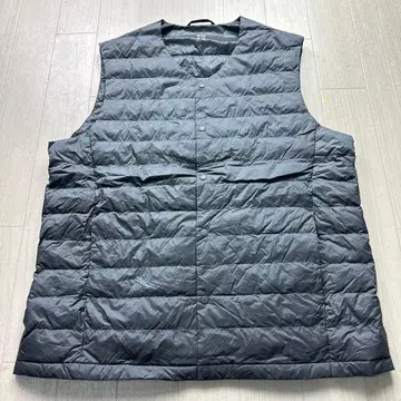 유니클로 울트라 라이트 다운 컴팩트 베스트 XL 그레이