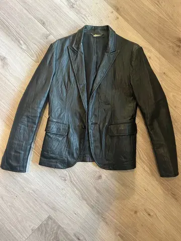 VANQUISH / 뱅퀴시 블랙 가죽 자켓 44