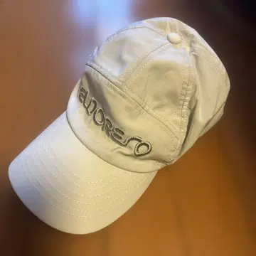 엘도레소 화이트 캡 S 사이즈 러닝