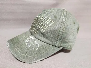 [ 새상품 ] 데님 캡 그린 데미지 가공 남녀 공용 빈티지풍 자수입