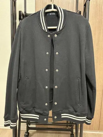 나노 유니버스 M 사이즈 점퍼 블루종