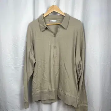 ZARA 베이지 하프 지퍼