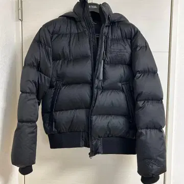 Makuake 블랙 다운 자켓 후드 부착