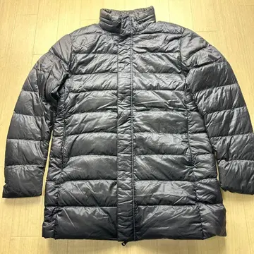 유니클로 울트라 라이트 다운 미들 코트 L 네이비