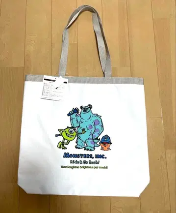 택 포함 새상품 몬스터 주식회사 토트백 디즈니랜드 샐리 마이크