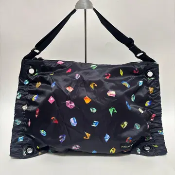 [ makeartyourzoo ] 새상품급 숄더백 보석 블랙 대용량 A4