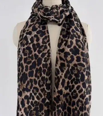 레오파드 무늬 머플러 대형 얇은 소재 브라운 계열