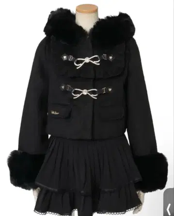 LIZLISA 비쥬 리본 숏 후드 코트 블랙