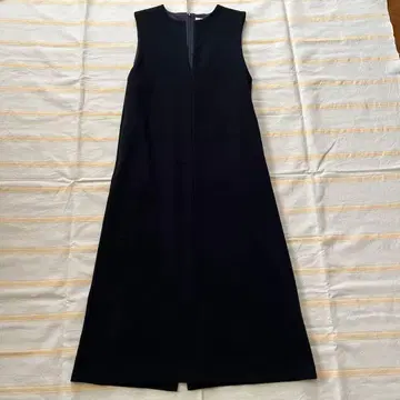 어반리서치 로쏘 울라이크 점퍼 원피스 네이비 36