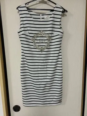 Rady 스트라이프 패턴 비쥬 포함 슬리브리스 원피스 S