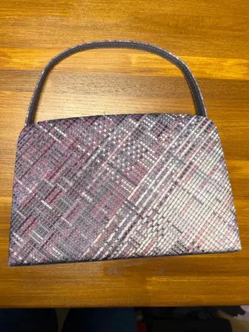 보라색 계열 핸드백 변형 직조 리본 직조