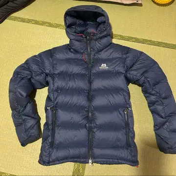 마운틴 이큅먼트 단종 한겨울 파우더 듀베 다운 후드티 하자품