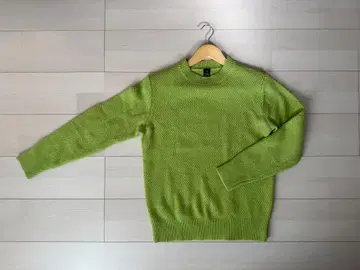 TAKEO KIKUCHI 라임 그린 니트 스웨터