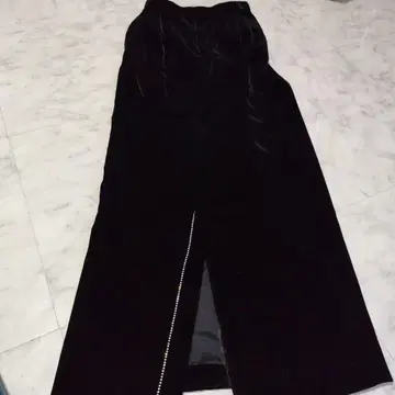 Zibeline 일본 제품 블랙 벨로아 타이트 스커트 비쥬 포함